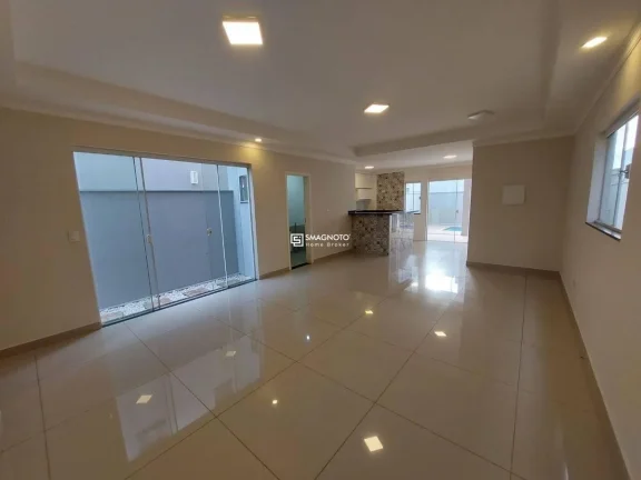 Imagem Sobrado com 3 dormitórios à venda, 191 m² por R$ 1.100.000,00 - Pompéia - Piracicaba/SP