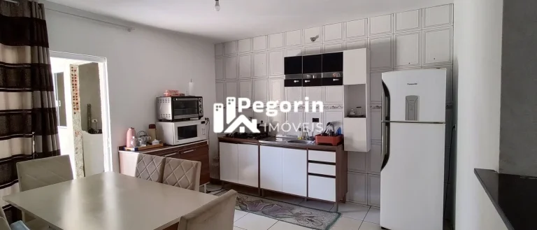 Imagem Sobrado à venda em Colombo, Palmital, com 4 quartos, 170,00m²