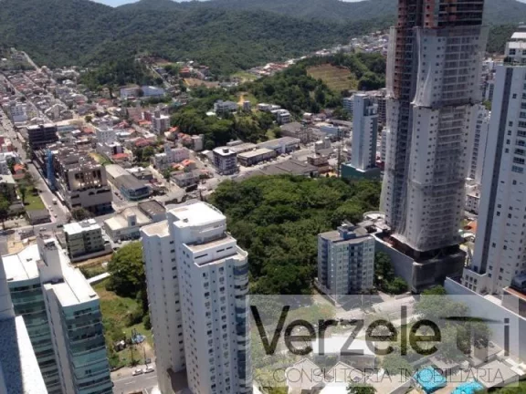Imagem Frente ao Mar para Venda em Balneário Camboriú / SC no bairro Centro