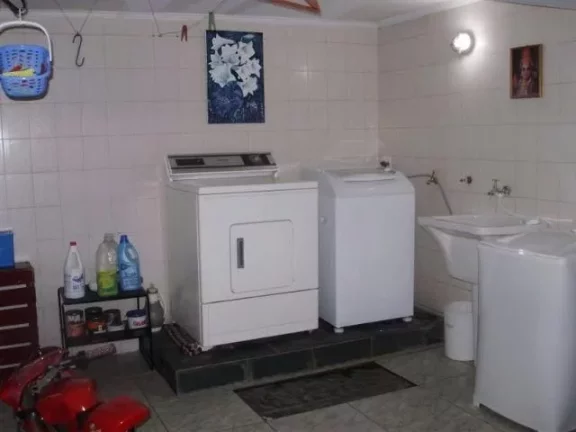Imagem Casa com 6 dormitórios à venda, 371 m² por R$ 1.600.000,00 - Biritiba - Poá/SP