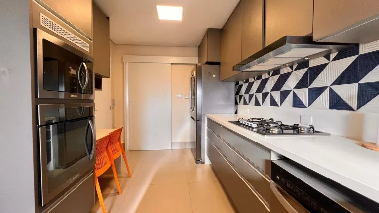 Imagem Apartamento com 3 dormitórios à venda, 170 m por R$ 5.850.000,00 - Riviera