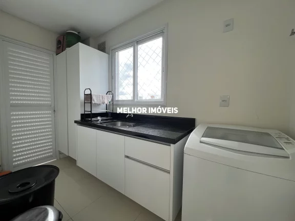 Imagem Apartamento mobiliado á venda com 3 suítes, 2 vagas de garagem localizado em Balneário Camboriú