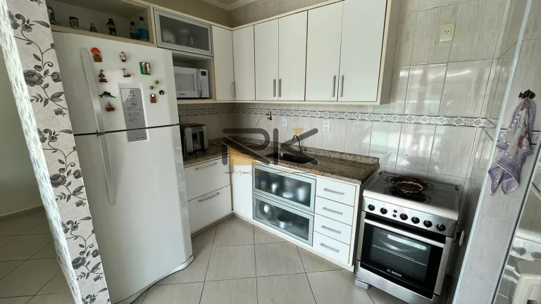 Imagem Cobertura Duplex Praia Grande em Ubatuba-SP com 3 dormitórios,sendo 2 suítes,varanda gourmet com churrasqueira,2 vagas de garagem
