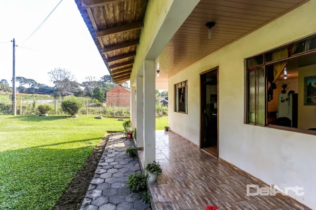 Imagem CASA NA LOCALIDADE FAZENDINHA - RIO NEGRO/PR - Terreno com 1.500m2 - Residência com 150,00m2 - PREÇO DE OPORTUNIDADE.