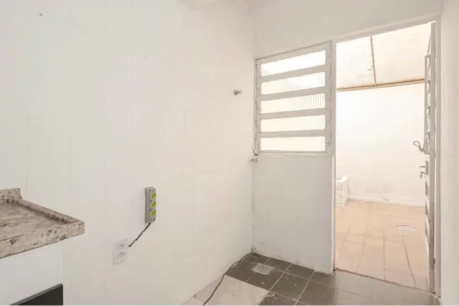 Imagem Apartamento à venda em Porto Alegre, Menino Deus, com 1 quarto, 46,29m2