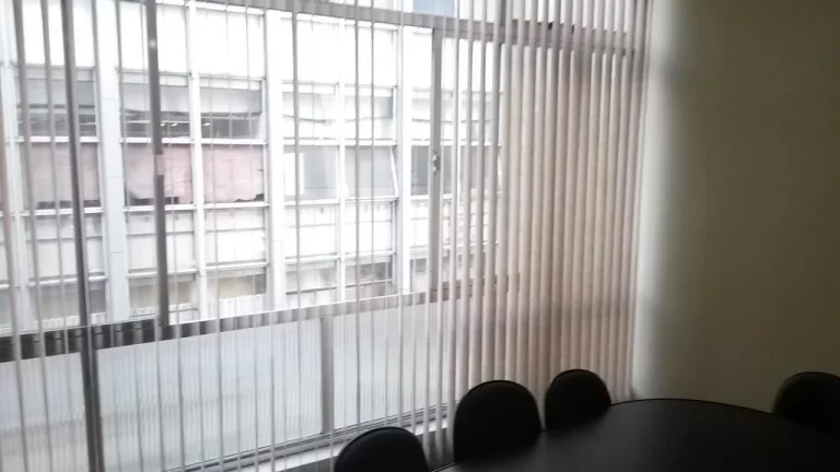 Imagem Sala Comercial na 24 de maio
