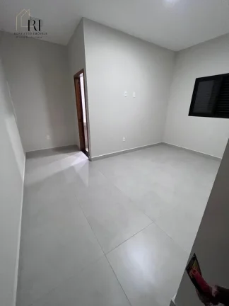 Imagem Casa Térrea com 3 Quartos e Suíte no Jardim Vila Verde, Hortolândia – R$ 540.000 – Localização Privilegiada e Quintal Amplo!