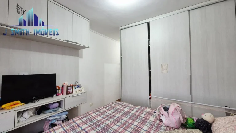 Imagem CASA NO VILA DESTE. 3 DORMS (1 SUÍTE), 3 VAGAS. PRONTA COM ARMÁRIOS.