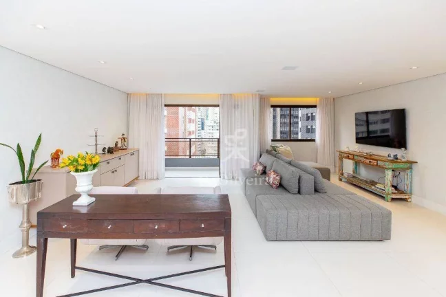 Imagem Apartamento com 4 dormitórios à venda, 197 m² - Itaim Bibi - São Paulo/SP