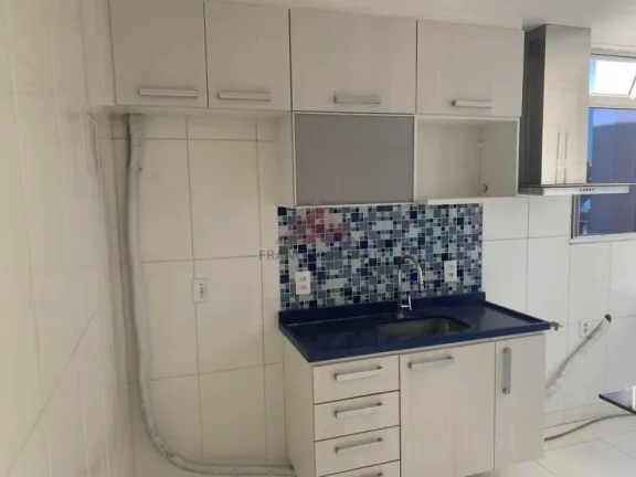 Imagem Apartamento com 2 dormitórios à venda, 55 m² por R$ 270.000,00 - Colubande - São Gonçalo/RJ