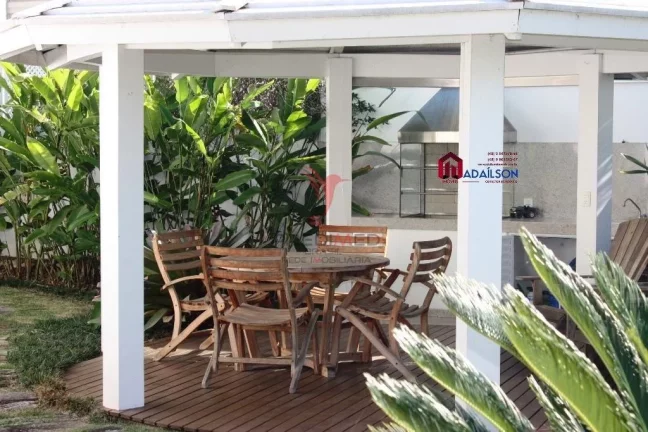 Imagem CASA A VENDA FRENTE MAR NO PASSEIO DOS NAMORADOS EM JURERÊ INTERNACIONAL FLORIPA SC