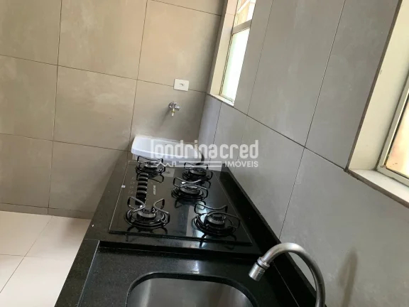 Imagem Imperdível! Apartamento mobiliado no América do Sul I com 3 quartos, garagem coberta, sol da manhã, vista para a rua e portaria 24h – Pronto para morar!