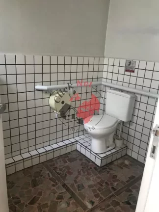 Imagem Sobrado Comercial com 600m² para Locação no bairro Jardim em Santo André