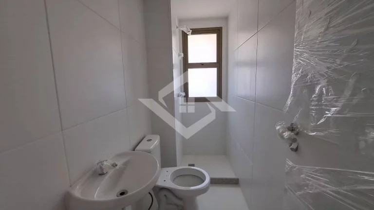 Imagem Raridade Golf Olímpico- 4 quartos -187m²- Andar baixo