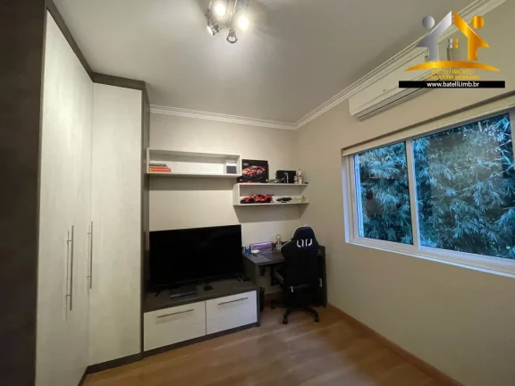 Imagem Casa à venda no condomínio San Remo - Granja Viana - Batelli Imóveis