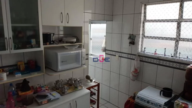 Imagem apartamento no Embaré com 125m2, 2 quartos, dependencia completa de empregada e 1 vaga demarcada, elevador de frente no Embaré.