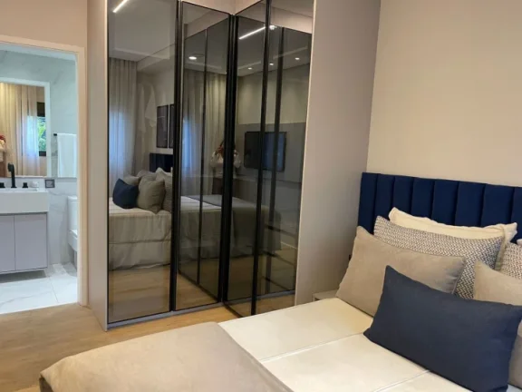 Imagem Apartamento 2 Dormitórios ( 1 Suíte), Andar Alto, vista livre, Vision.