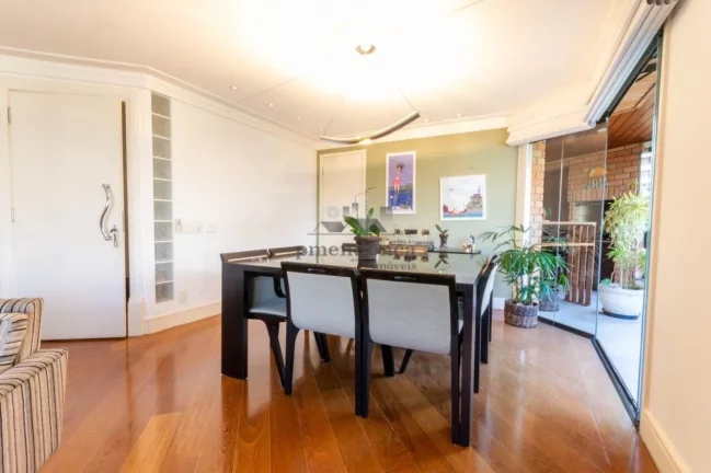 Imagem Apartamento à venda em Vila Madalena com 2 suites e 3 vagas, 177 m² .