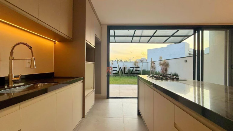 Imagem Sobrado com quintal e 3 suítes à venda, 164 m² por R$ 1.370.000 - Condomínio Park Gran Reserve - Indaiatuba/SP