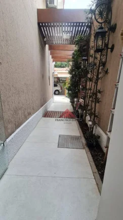 Imagem Casa com 3 dormitórios à venda, 200 m² por R$ 520.000,00 - Barro Vermelho - São Gonçalo/RJ