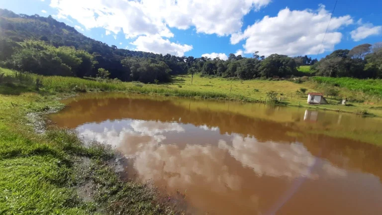 Imagem Sítio p/ acampamentos - GRANDE OPORTUNIDADE DE INVESTIMENTO!