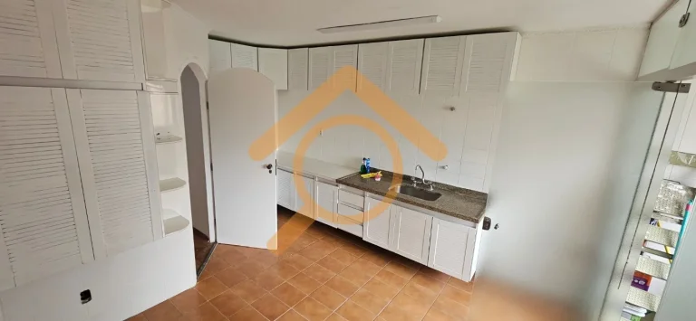 Imagem Apartamento de Luxo no Jardim Marajoara: 4 Quartos, 1 Suíte, 2 Salas, 3 Banheiros, 2 Vagas de Garagem, 116m² de Puro Conforto em São Paulo-SP!