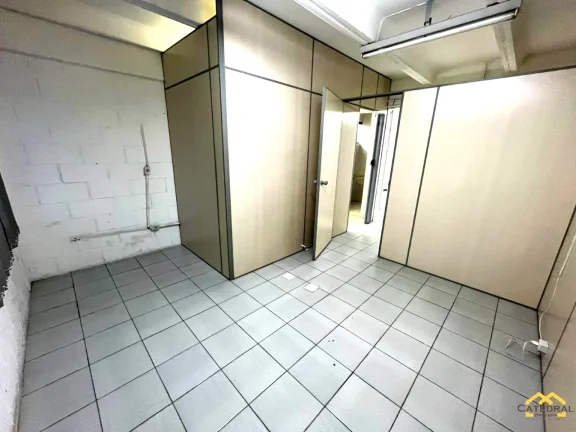 Imagem Sala Comercial para locação - Anhangabaú - Jundiaí/SP.
