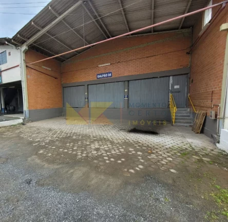 Imagem Galpão para Alugar, 350 m² em Itoupava Central - Blumenau