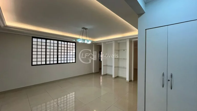 Imagem Casa para venda ou locação em Campo Grande-MS, Vivendas do Bosque: 3 quartos, 1 suíte, 4 salas, 4 banheiros, 3 vagas de garagem, 351,00 m².