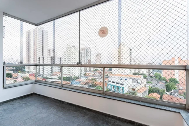 Imagem Apartamento 139M² Reformado, 4Q, 1 Suíte, 2 Banheiros, 2 Vagas, Varanda, Lavabo, Piscina, Salão de Festas e Jogos, Quadra, Portaria 24h, Sol da Manhã.