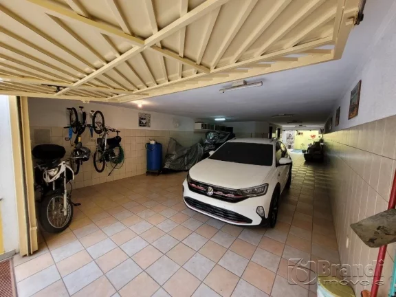 Imagem Sobrado Alto Padrão de 3 Dormitórios -- Sitio das figueiras.