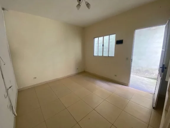 Imagem Sobrado com 2 dormitórios à venda, 72 m² por R$ 350.000,00 - Jardim Varan - Suzano/SP