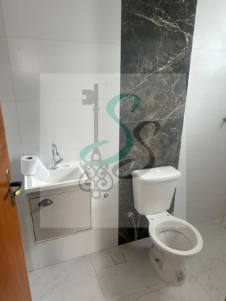 Imagem Casa Nova à venda no bairro São Judas Tadeu em Campinas-SP! Venha conhecer essa oportunidade incrível com 3 quartos, 1 suíte, 1 sala, 2 banheiros, 2 vagas de garagem e 75,00 m² de área!