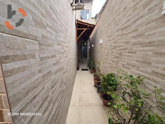 Imagem Casa com 2 dormitórios à venda, 270 m² por R$ 750.000,00 - Califórnia - Nova Iguaçu/RJ