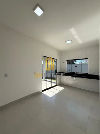 Imagem CA1759Linda casa com 2 quartos sendo 1 suíte no Bairro Idependência A casa possui - 02 Qtos sendo ...