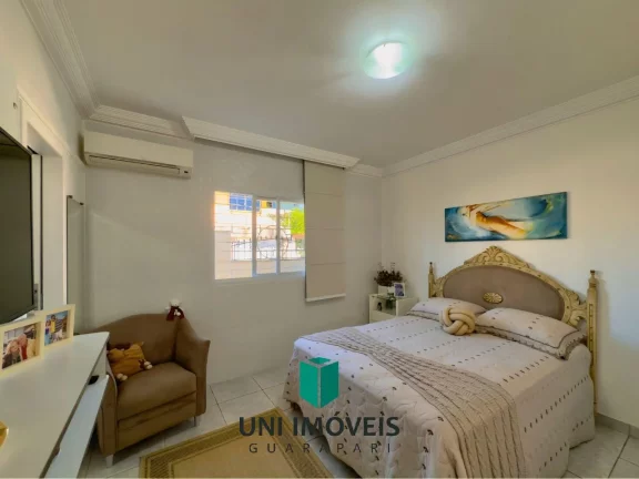 Imagem Casa duplex com 4 suítes a venda, 240M² no bairro Itapebussu - Guarapari.