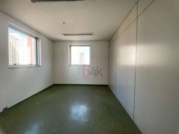 Imagem Duas salas comerciais unificadas com o total de 80m² para locação no Alto da Boa Vista/Santo Amaro.