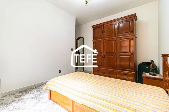 Imagem Casa com INFRA COMPLETA - 5 DORMITÓRIOS - À venda por R$ 1.270.000,00 - BOSQUE DOS ESQUILOS - Anil, RJ