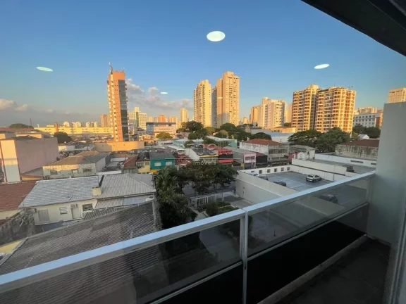 Imagem Apresentamos esta sala comercial de 33 metros quadrados, 1 banheiro e 1 copa, além de 1 vaga de gar...