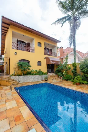 Imagem ALTO BOA VISTA NOBRE SOBRADO 393,00 M 4 DORMITÓRIOS 1 DELES SUÍTE 3 SALAS ÁREA DE RECEPÇÃO ESCRITÓRIO PISCINA SALÃO FESTAS ÁREA GOURMET 3 VAGAS