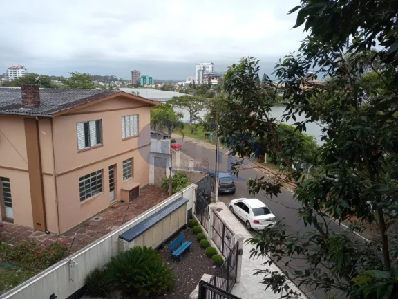 Imagem Apartamento á venda com 2 dormitórios no centro de Torres/RS