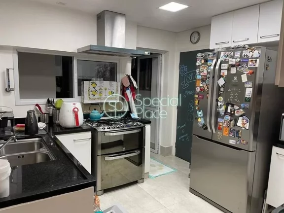 Imagem Ótimo apartamento mobiliado em Pinheiros. São 110m2 de área privativa, 3 dormitórios e 1 vaga na...