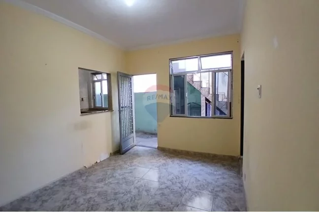 Imagem Casa à venda com 2 quartos, 52 m² em Oswaldo cruz, Rio de Janeiro.