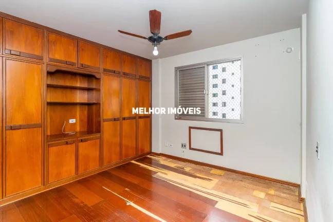 Imagem Apartamento a venda Ed La Corunã em Londrina - PR