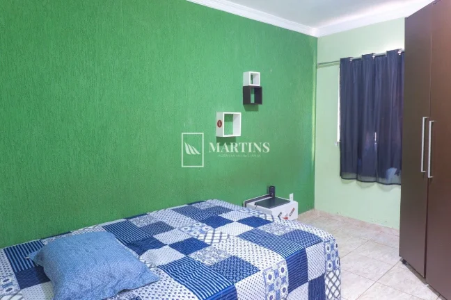Imagem ? Casa Escriturada no Setor Leste do Gama - Rua Principal!

Excelente oportunidade para moradia ou i...