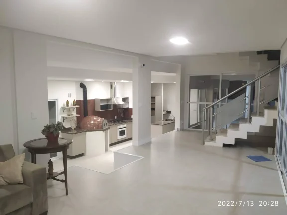 Imagem Casa 4 suítes alto padrão em Condomínio fechado no Bairro João Paulo