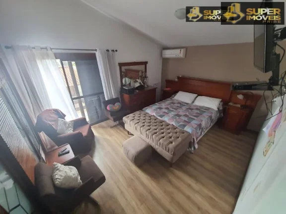 Imagem Casa Alto Padrão para Venda na Colina do Sol Pelotas-RS