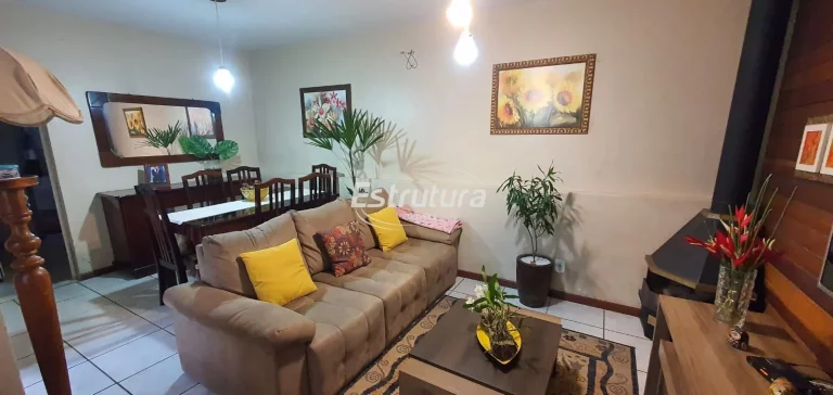 Imagem Belíssima casa multi-familiar no bairro Perpétuo Socorro