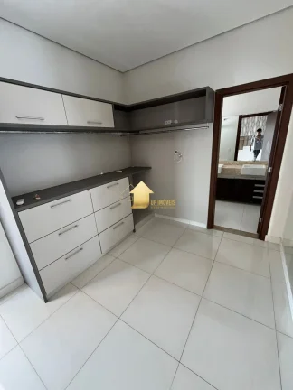 Imagem Sobrado 3 suítes condomínio Belvedere 1