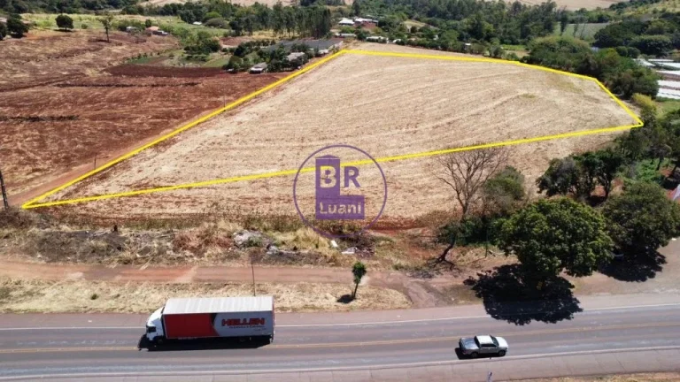 Imagem Terreno com 24.200m²